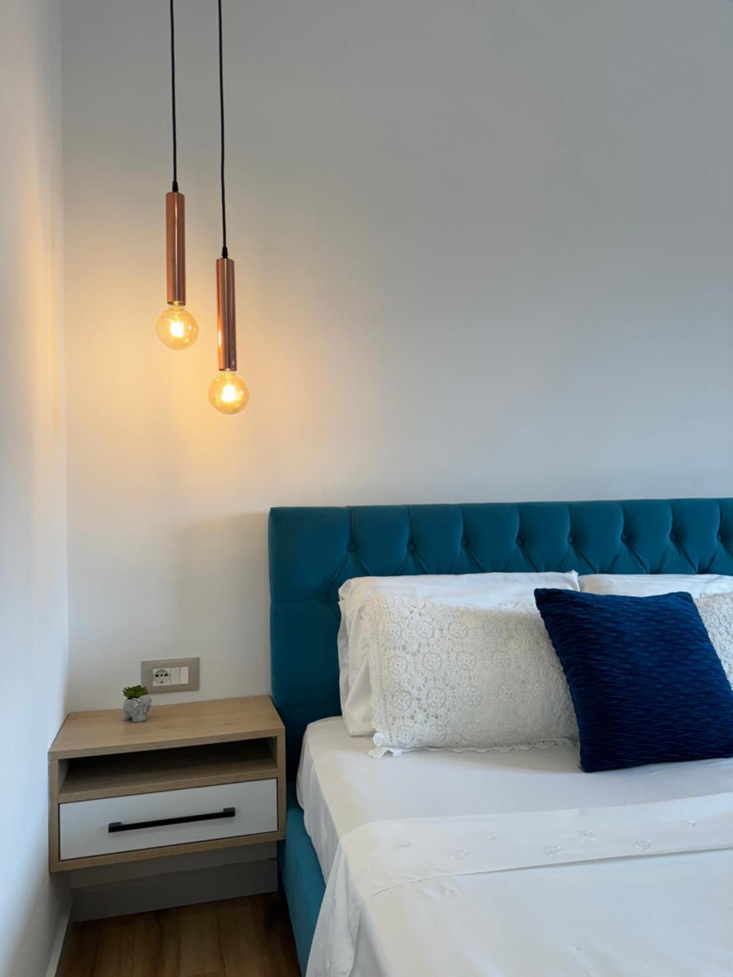 Tirana Elegant Apartment Esterno foto
